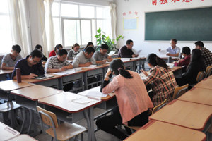 兽医系党总支召开政治学习会议