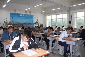 2018年中国技能大赛-全国农业行业职业技能大赛 “动物疫病防治员”甘肃选拨赛在甘肃畜牧工程职业技术学院成功举办