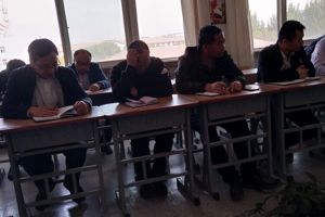 兽医系组织全体教师召开政治理论学习会议