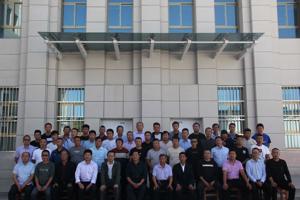 兽医系举办“牛食道阻塞物粉碎器”研制及应用培训班