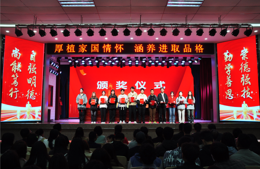 9d39628b3ea347b4b70f0941ebc5d04a.Png 9d39628b3ea347b4b70f0941ebc5d04a.Png