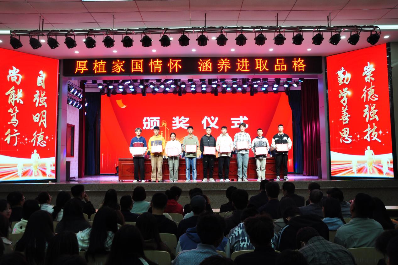 b66d0358283e4d35a7918b76160a3b23.Jpeg b66d0358283e4d35a7918b76160a3b23.Jpeg